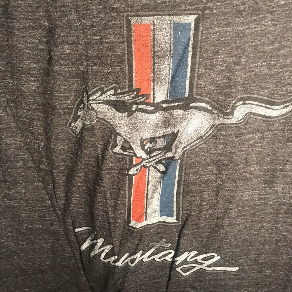 Ford Mustang Car Mens S 34/36 T-Shirt Charcoal